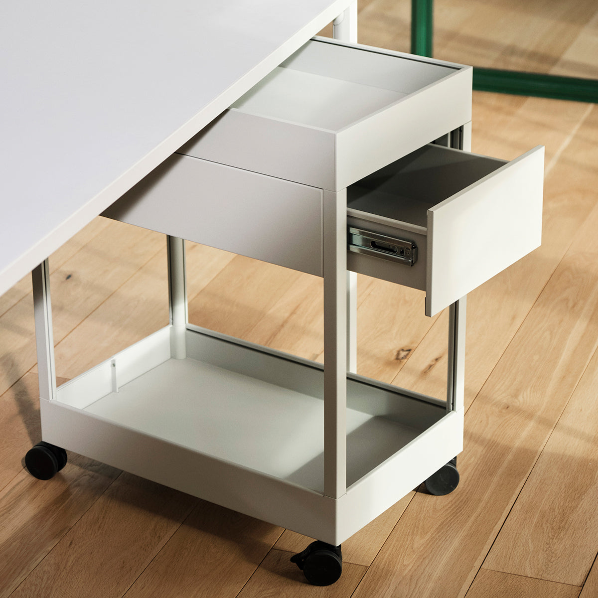 HAY NEW ORDER TROLLEY A 1