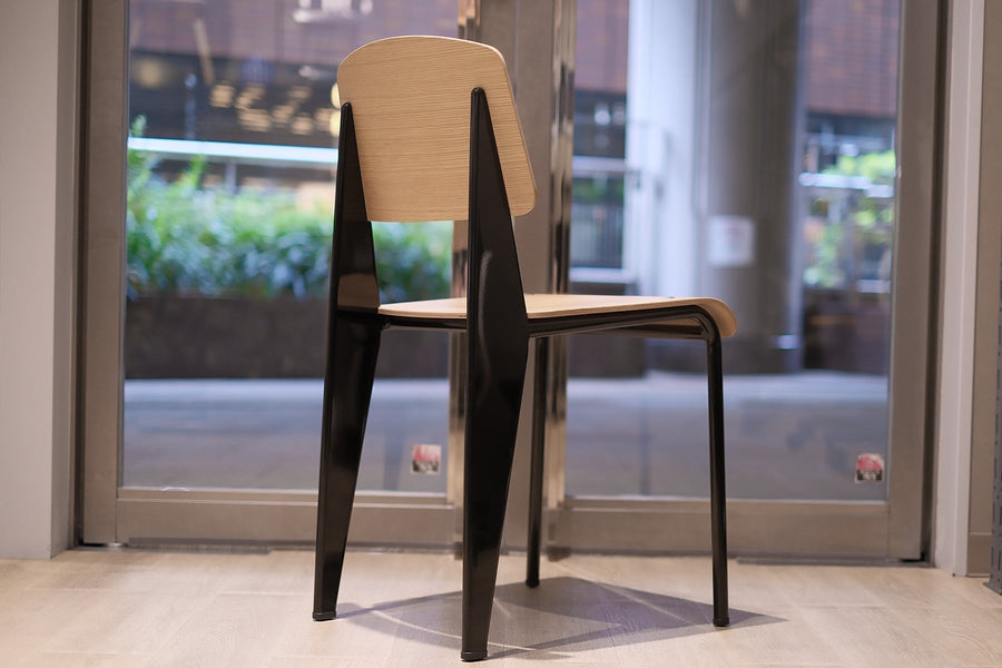 実録 Vitra スタンダードチェア プルーヴェ思想を徹底検証した件