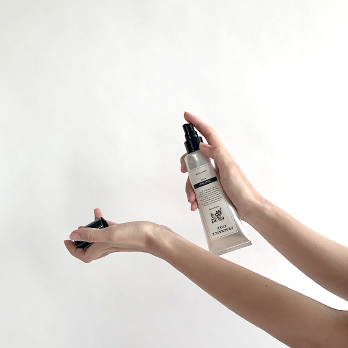 FRAGRANCE CAFE  フレグランスカフェ