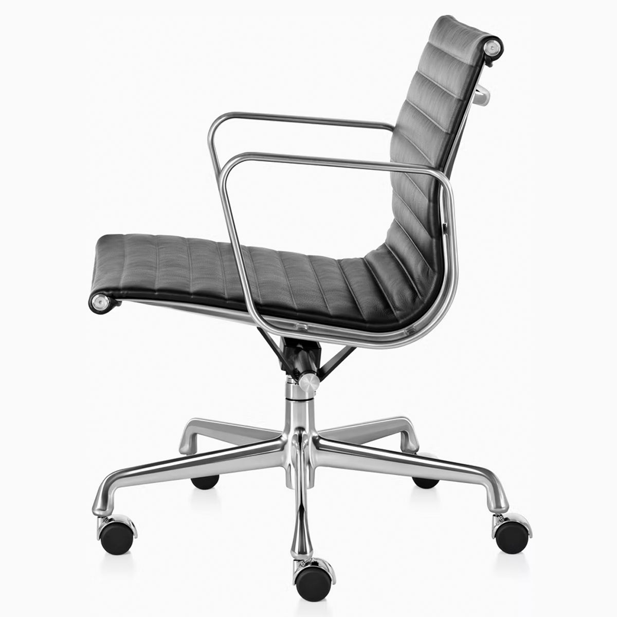 Herman Miller Eames Aluminum Group Chair Management　イームズアルミナムグループマネジメントチェア