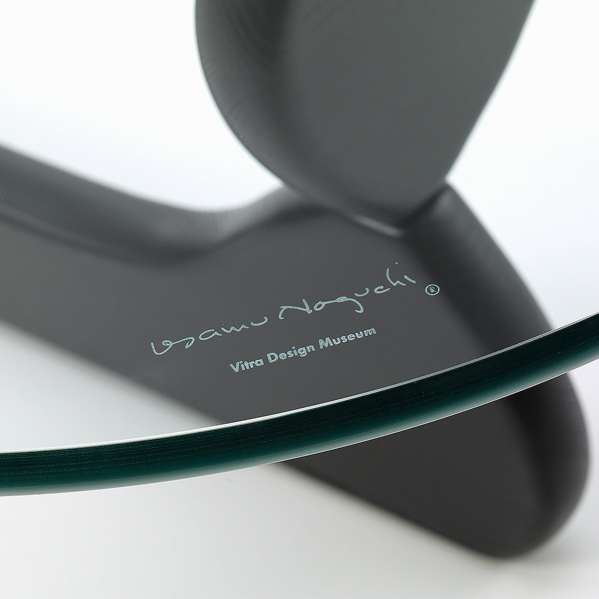 Vitra Coffee Table Isamu Noguchi